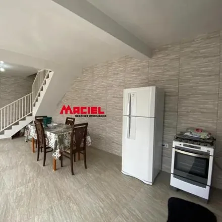 Buy this 4 bed house on Rua Antônio Gonçalves dos Santos in Vila Cléo, Mogi das Cruzes - SP