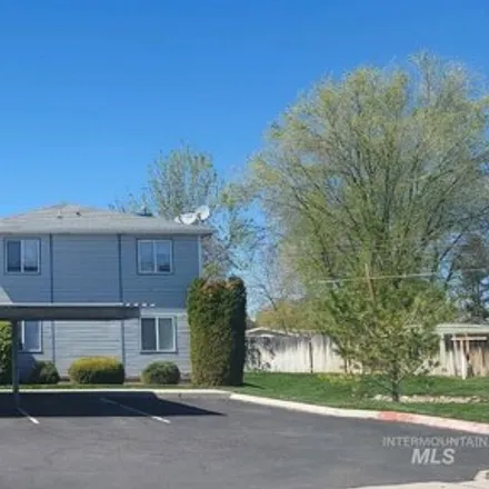 Buy this 1studio house on 9114 West Sigmont Lane in Boise, ID 83709