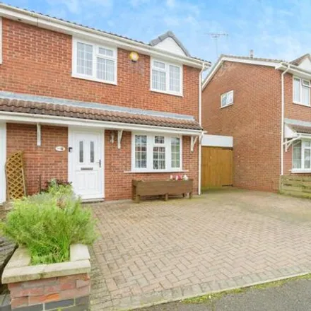 Buy this 3 bed duplex on Plover Crescent in Leicester, LE4 1EB