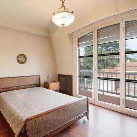 Buy this 3 bed house on Coronel Brandsen in Partido de Lomas de Zamora, B1834 GMJ Temperley
