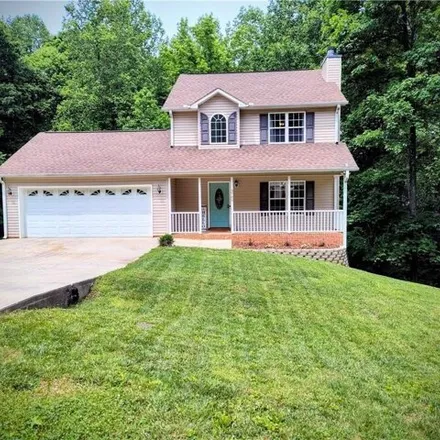 Buy this 3 bed house on 3713 Courtland Circle in Randolph County, NC 27360
