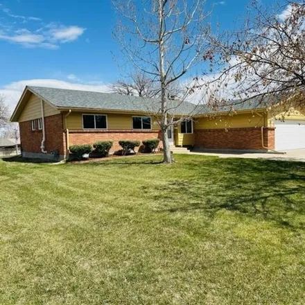 Buy this 4 bed house on 13375 East Dakota Avenue in Aurora, CO 80012
