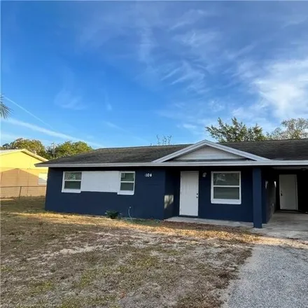 Rent this 3 bed house on 1104 Booker Avenue in Sebring, FL 33870