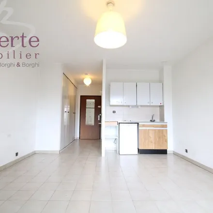 Rent this studio apartment on 3 Rue Lachmann in 38000 Grenoble, France