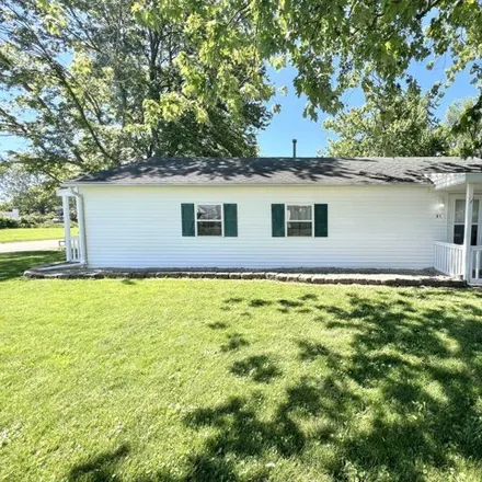 Buy this 2 bed house on 21 Charles Dr in Rantoul, Illinois