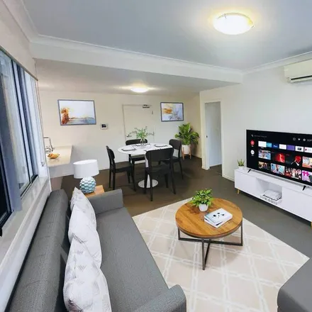 Rent this 1 bed apartment on Kelvin Grove QLD 4059
