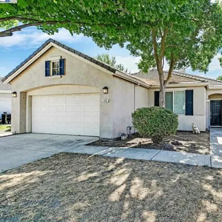 Buy this 3 bed house on 698 Monarch Court in Manteca, CA 95337