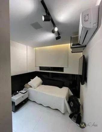 Buy this 3 bed apartment on Rua Francisco da Cunha 1810 in Boa Viagem, Recife - PE