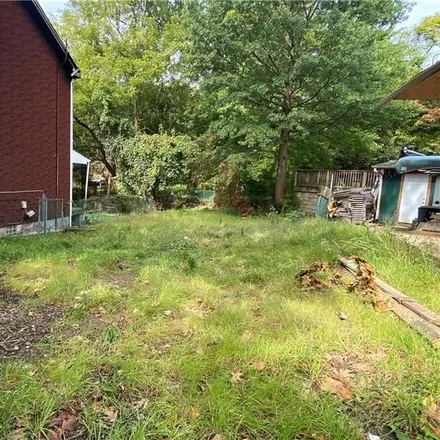Buy this studio house on 3463 McClure Avenue in Pittsburgh, PA 15212