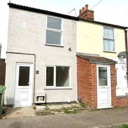 Rent this 2 bed house on Nelson Road in Gorleston-on-Sea, NR31 6AY