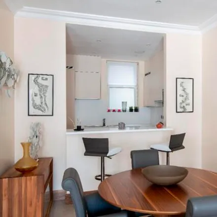 Image 9 - 33 Dover Street, London, W1S 4NW, United Kingdom - Apartment for sale