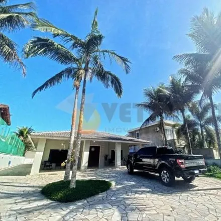 Buy this 5 bed house on Rua Golfe A in Tabatinga, Caraguatatuba - SP