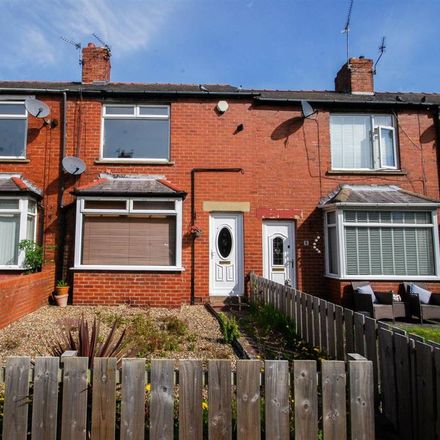 Rent this 2 bed house on Coxlodge Road in Newcastle upon Tyne, NE3 3XW