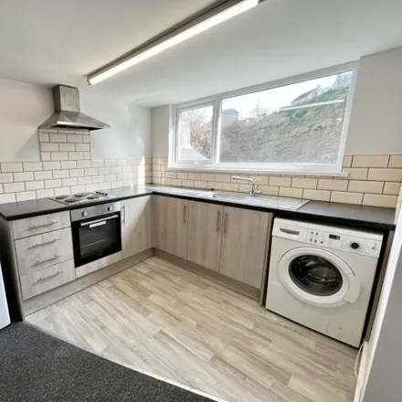 Image 2 - 915 Ecclesall Road, Sheffield, S11 8TB, United Kingdom - Room for rent