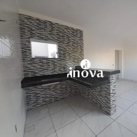 Image 1 - Rua Campos Sales, Abadia, Uberaba - MG, 38026-250, Brazil - Apartment for sale