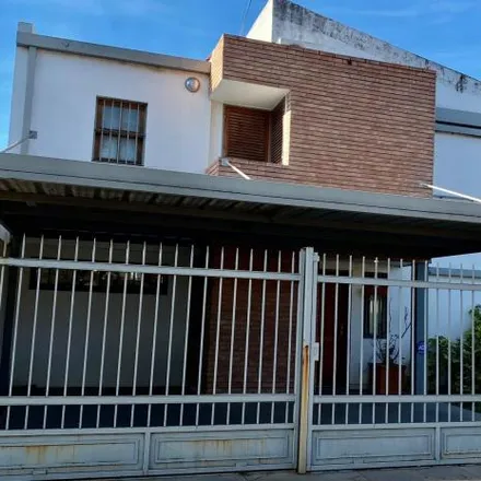 Buy this 4 bed house on José Cortejarena 4227 in Colinas del Cerro, Cordoba