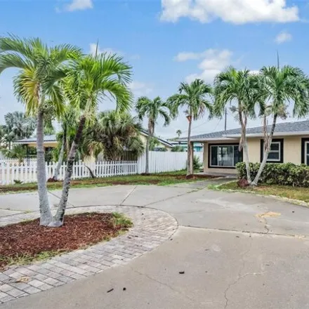 Buy this 3 bed house on 442 46th Avenue in Saint Pete Beach, Pinellas County