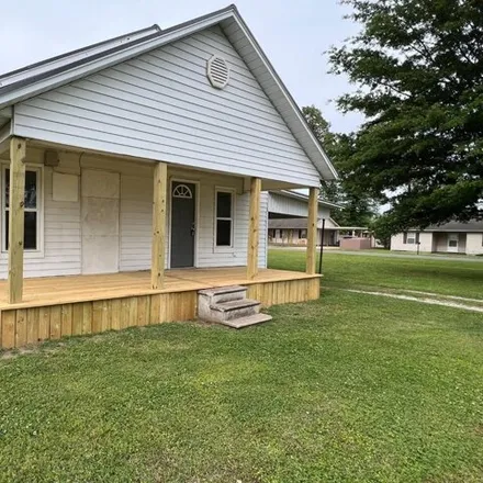 Buy this studio house on 221 Dallas Avenue in Caraway, Craighead County