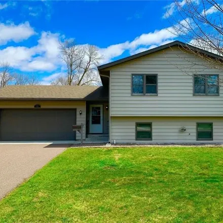 Buy this 4 bed house on 404 6th Avenue South in Buffalo, MN 55313