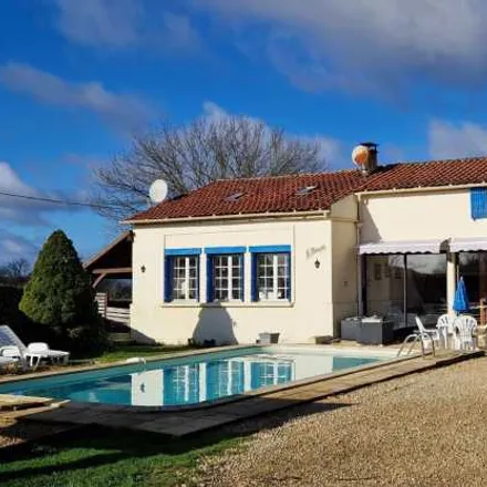 Buy this 6 bed house on 24220 Saint-Cyprien