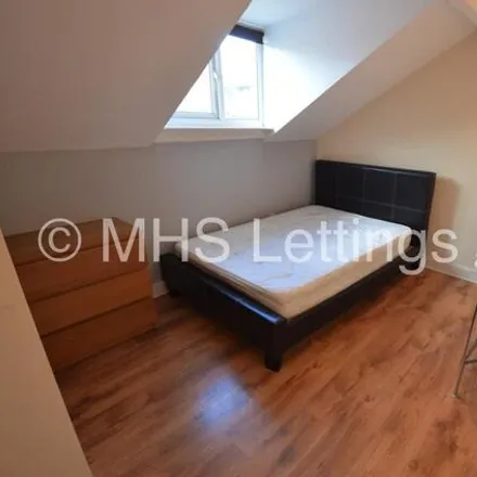 Rent this 1 bed house on Hartley Grove in Leeds, LS6 2LD