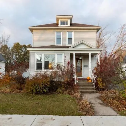 Buy this 3 bed house on 980 East Kickbusch Street in Wausau, WI 54403