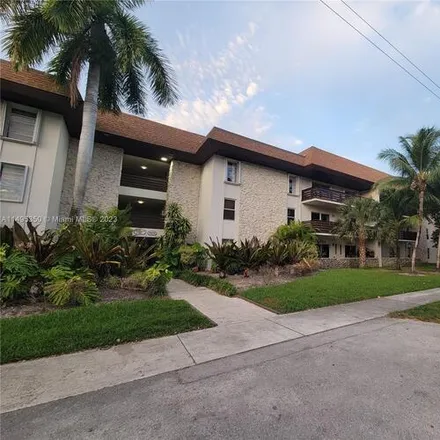 Rent this 3 bed apartment on 7473 SW 82nd St