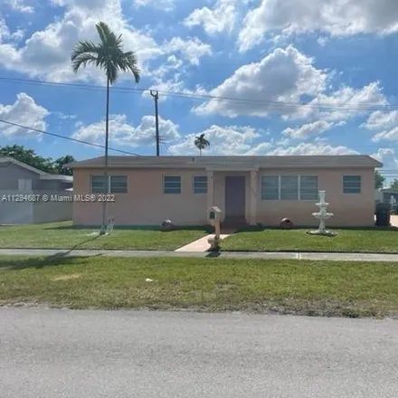 Buy this 4 bed house on 401 West 49th Street in Palm Springs, Hialeah
