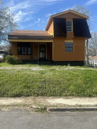 Buy this 4 bed house on 877 Kney Street in Sylvan Heights, Memphis