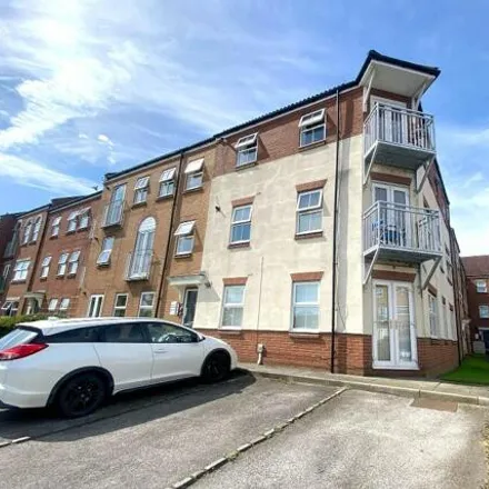 Rent this 2 bed apartment on Princes Wharf in Hull, HU9 1PW