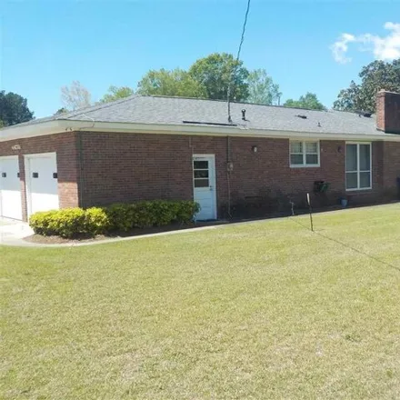 Image 2 - Wesleyan Church, Wiltshire Drive, Country Club Heights, Bennettsville, SC 29512, USA - House for sale