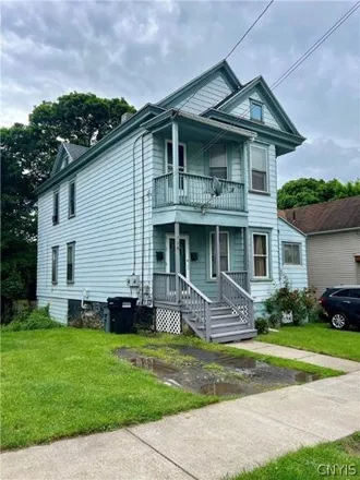 Buy this 6 bed house on 704 Winton Street in City of Syracuse, NY 13203
