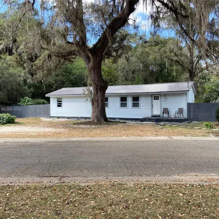 Buy this 3 bed house on King Street in Live Oak, Suwannee County