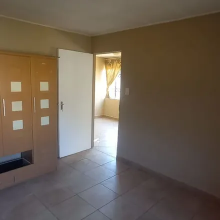 Rent this 3 bed apartment on Tercentenary Way in Glencairn Heights, Western Cape