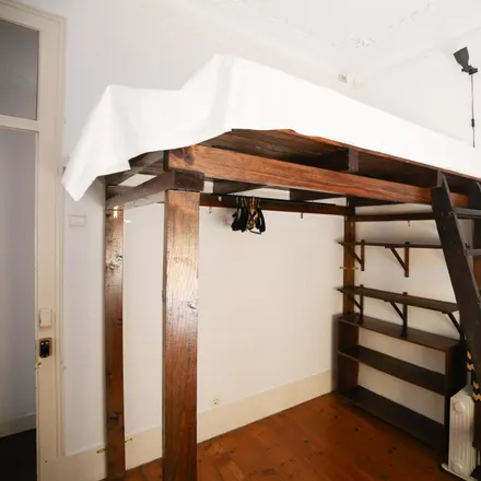 Rent this 12 bed room on Fernandes e Silva in Calçada da Boa Hora, 1300-481 Lisbon