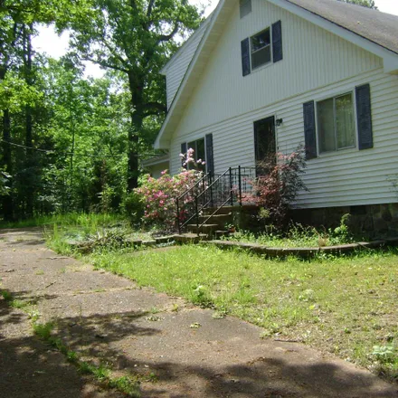 Buy this 3 bed house on 600 Circle High Drive in Horseshoe Bend, Izard County