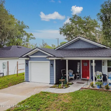 Buy this 3 bed townhouse on 416 Palm Street in Green Cove Springs, Clay County