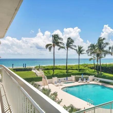 Buy this 3 bed condo on 2613 South Ocean Boulevard in Palm Beach, Palm Beach County