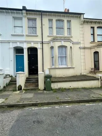 Buy this 3 bed townhouse on 6 Upper Wellington Road in Brighton, BN2 3AN