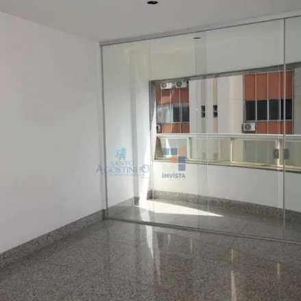 Buy this 3 bed apartment on Avenida Álvares Cabral in Lourdes, Belo Horizonte - MG