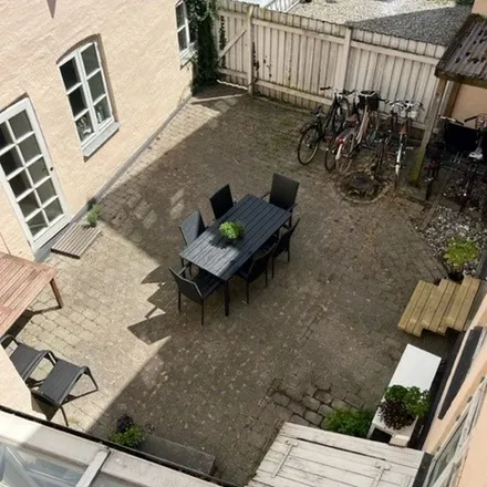 Rent this 2 bed apartment on Vesterport 6 in 8000 Aarhus C, Denmark