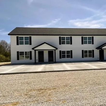 Buy this 3 bed townhouse on 35 East Horseshoe Bend Drive in Lincoln County, MO 63389