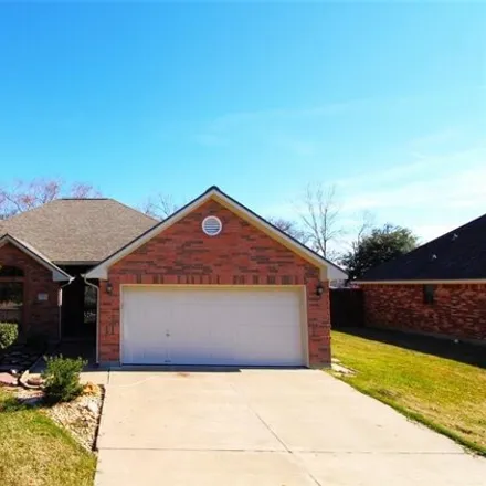 Rent this 3 bed house on 139 Dove Trail in Richwood, Brazoria County