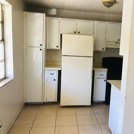 Image 4 - 1740 2nd Ave N Apt 202, Lake Worth, Florida, 33460 - Condo for sale