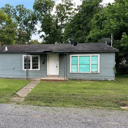 Buy this 3 bed house on 446 Berry Street in Bossier City, LA 71111