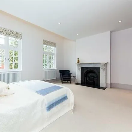 Image 8 - 22 Sedlescombe Road, London, SW6 1RB, United Kingdom - House for sale