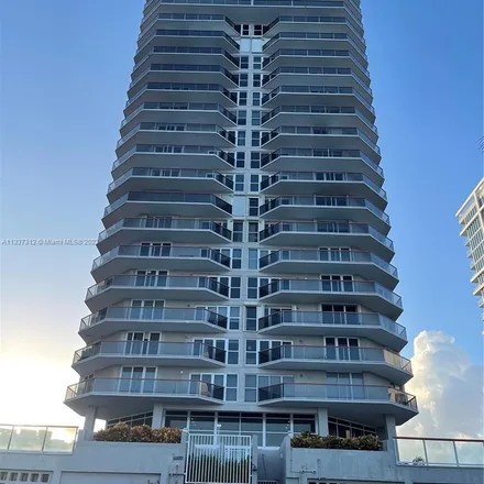 Image 8 - The Sterling Condos, 6767 Collins Avenue, Atlantic Heights, Miami Beach, FL 33141, USA - Apartment for rent