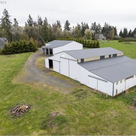 Image 9 - 15499 South Loder Road, Oregon City, OR 97045, USA - House for sale