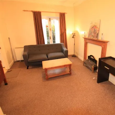 Rent this 1 bed apartment on Leen Court in Nottingham, NG7 2HS