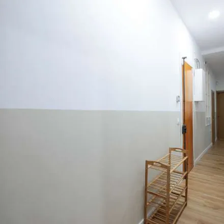Image 3 - Carrer de la Paloma, 15 B, 08001 Barcelona, Spain - Apartment for rent